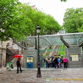 Lower station of Montmartre funicular
